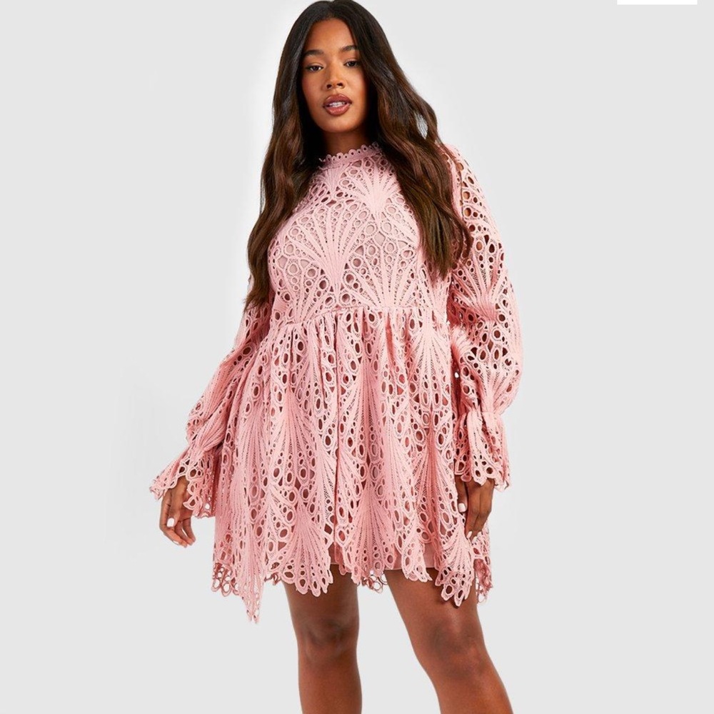 Lace dress